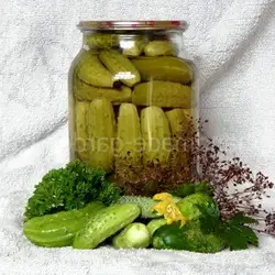 Как мариновать огурцы, чтобы они получились вкусными и хрустящими