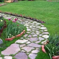 Как выложить дорожки во дворе
